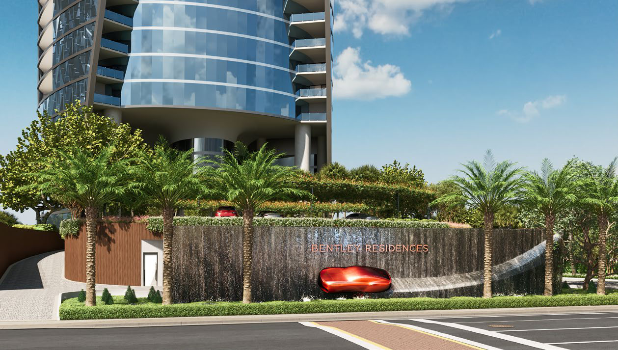 Acceso por Collins Avenue — Bentley Residences